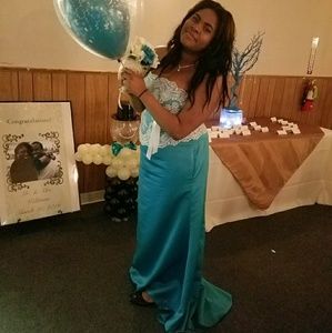 3 Bridesmaids Dresses